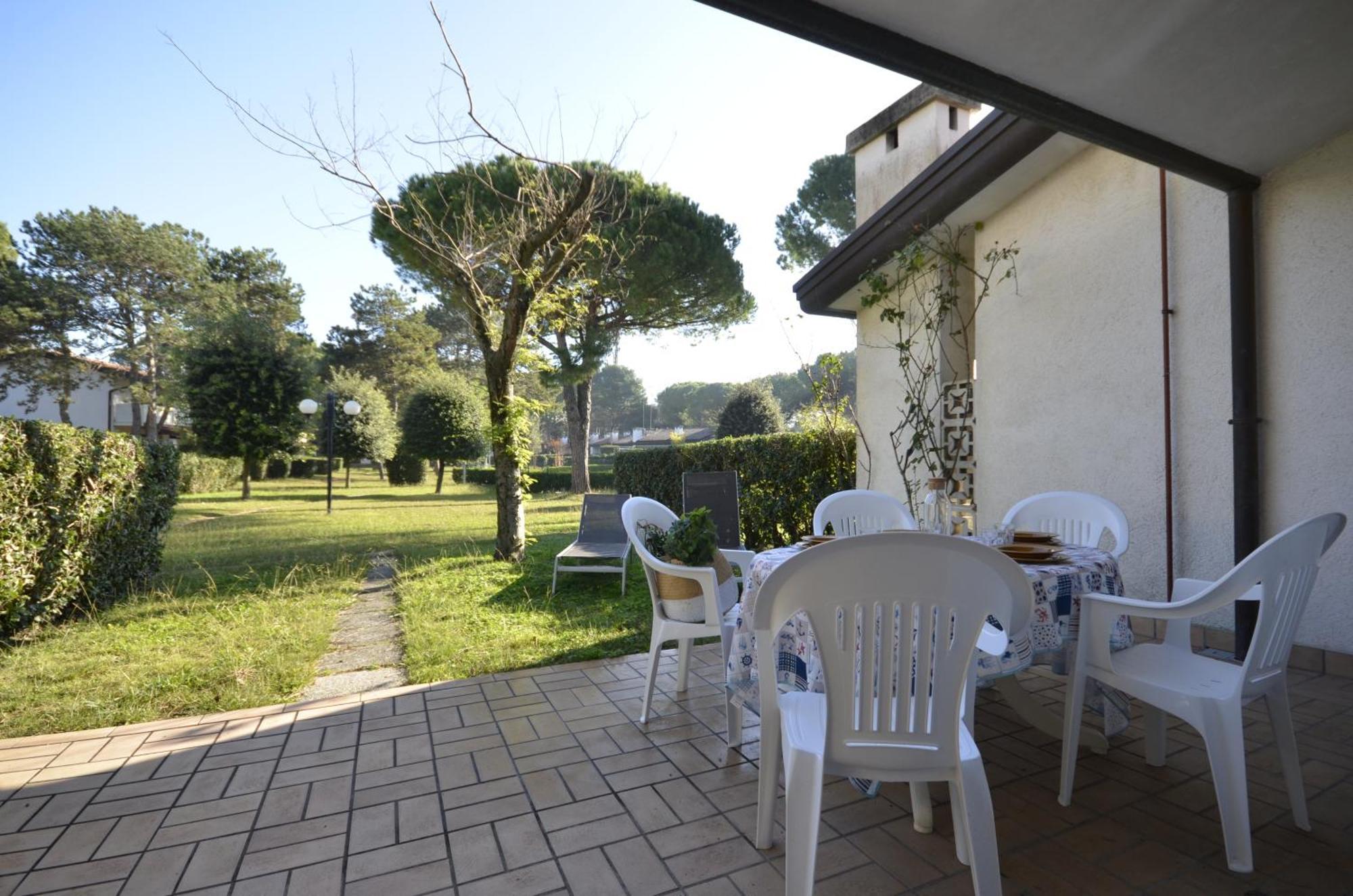 Villaggio Club Dei Pini Бибионе Экстерьер фото
